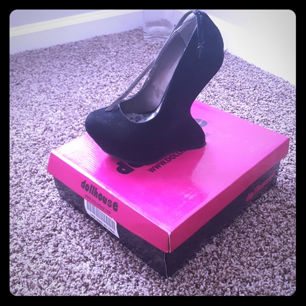 Wedge Shoe